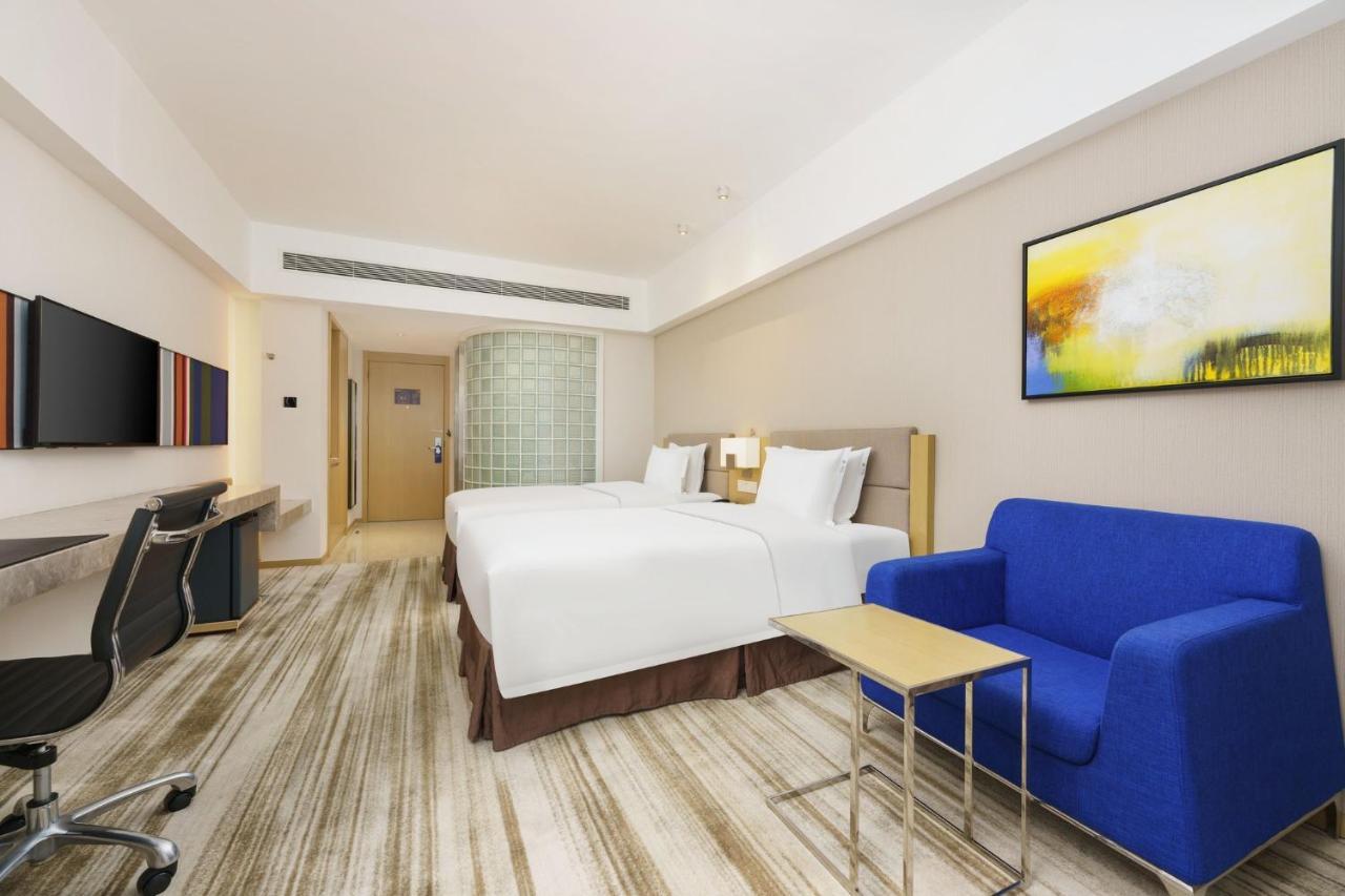 Holiday Inn Express Shenyang Tawan, An Ihg Hotel Екстериор снимка