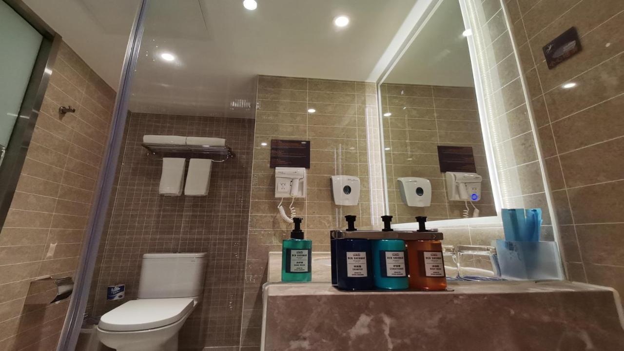 Holiday Inn Express Shenyang Tawan, An Ihg Hotel Екстериор снимка